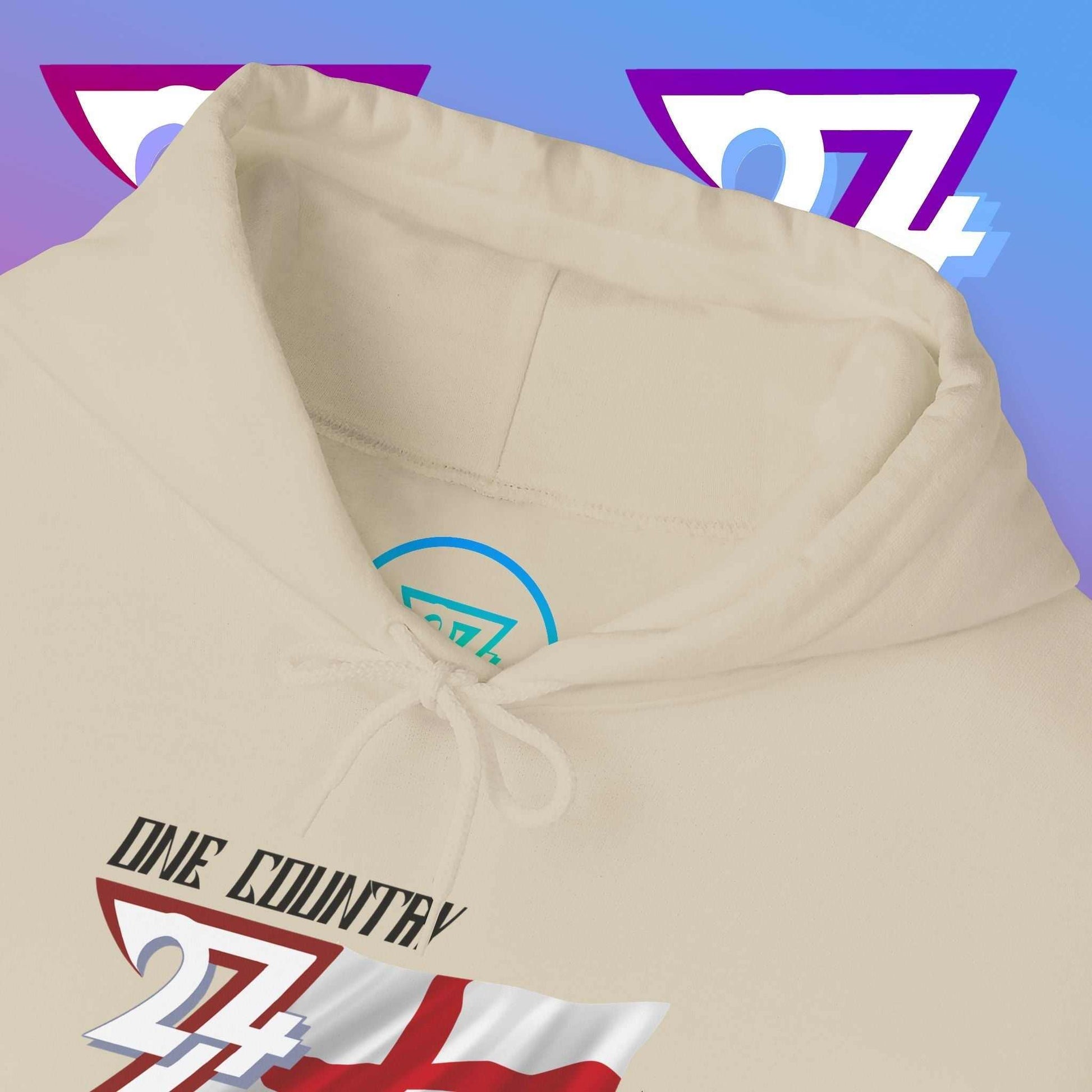 Close-up of inner neck showing scratch-free label and 24/7 brand authenticity markings.