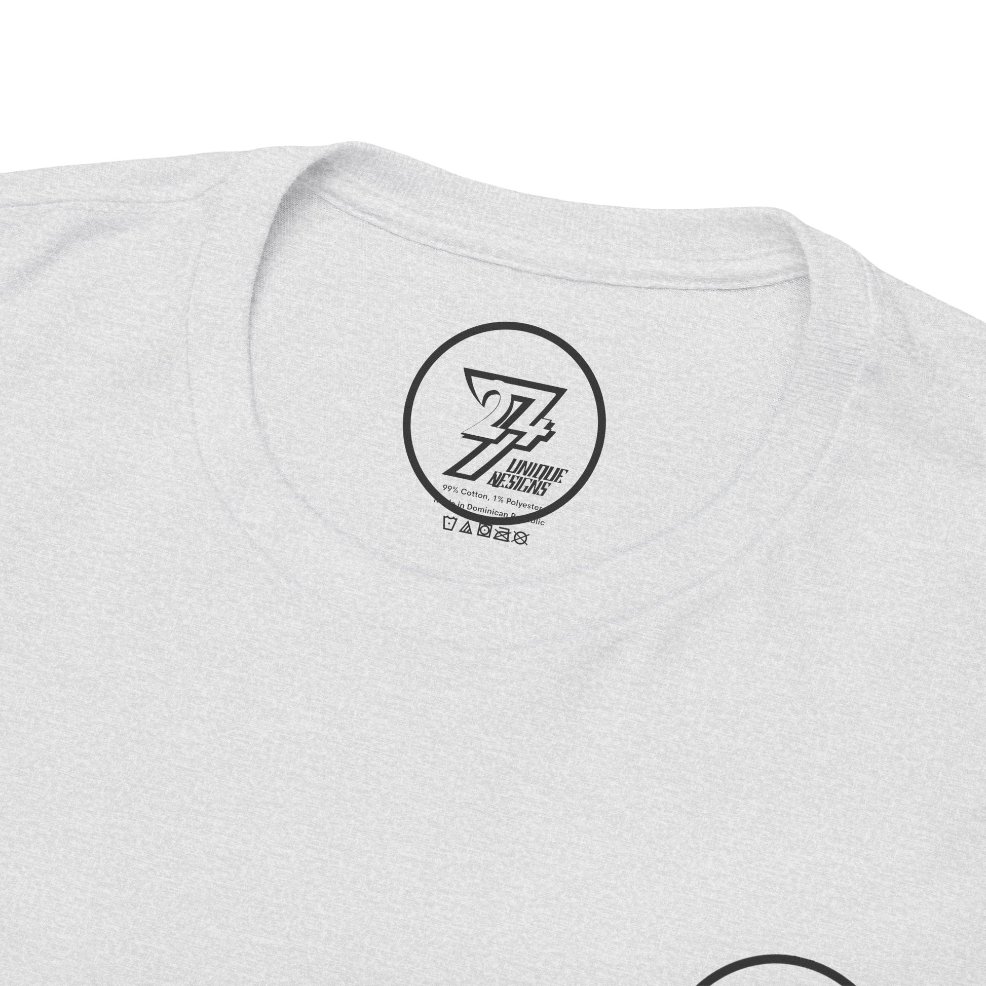 Close-up of the seamless crew neckline on the ash grey weightlifting humor tee, highlighting the neat construction and the 24/7 Unique Designs inner label branding.