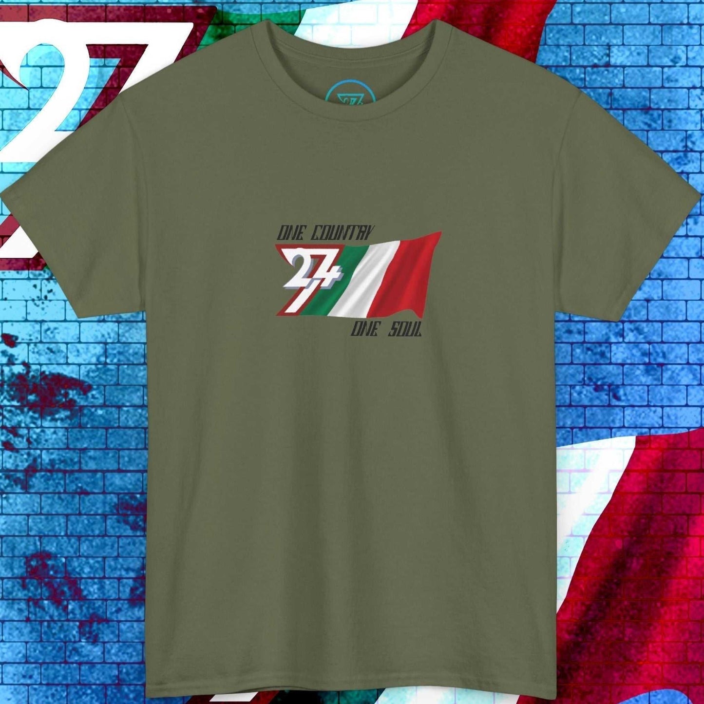 Italian heritage t-shirt in green showing a hand-drawn national flag and the "One Country One Soul" motto.