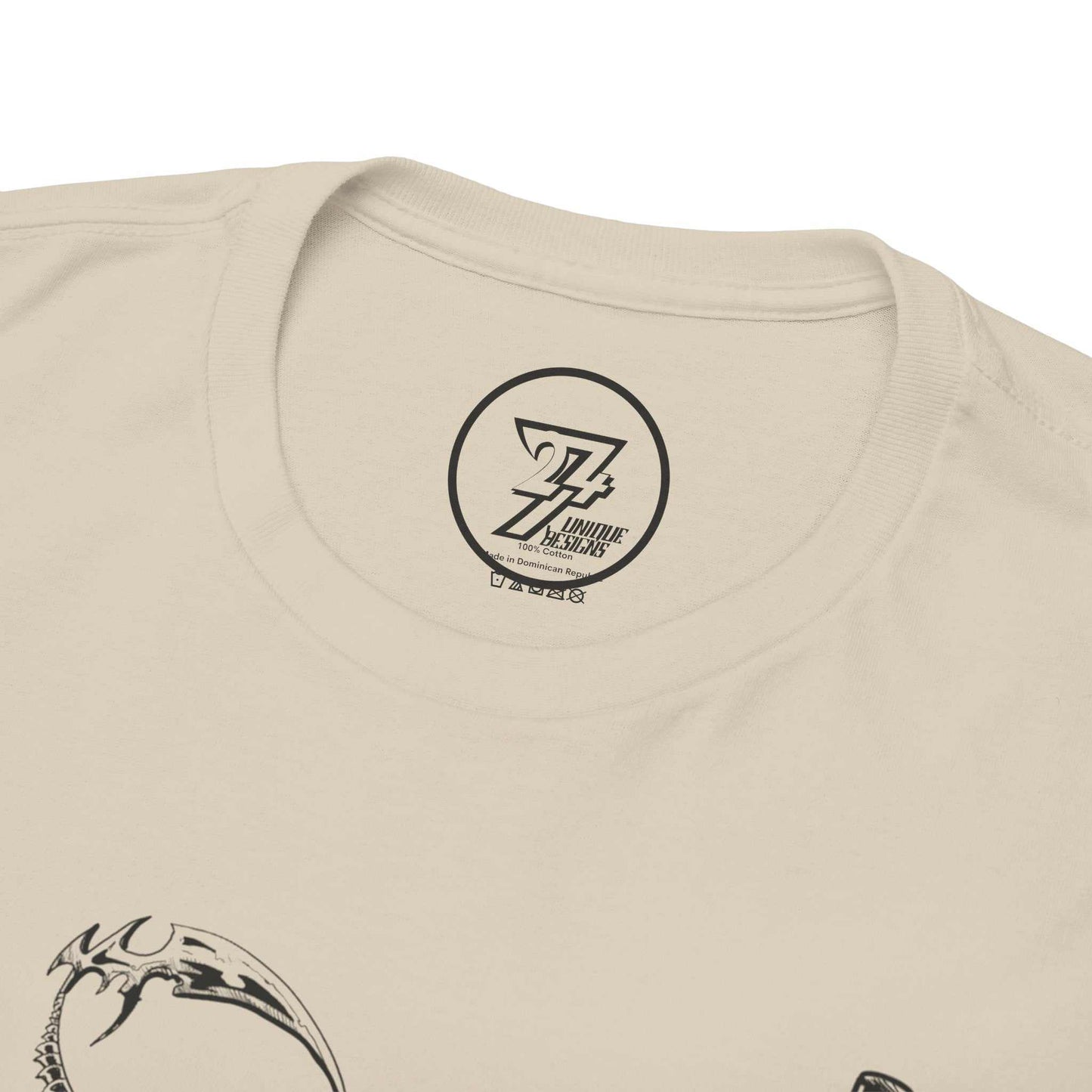 Close-up of the seamless crew neckline on the sand beige hand-drawn fitness shirt, highlighting the neat construction and inner label.