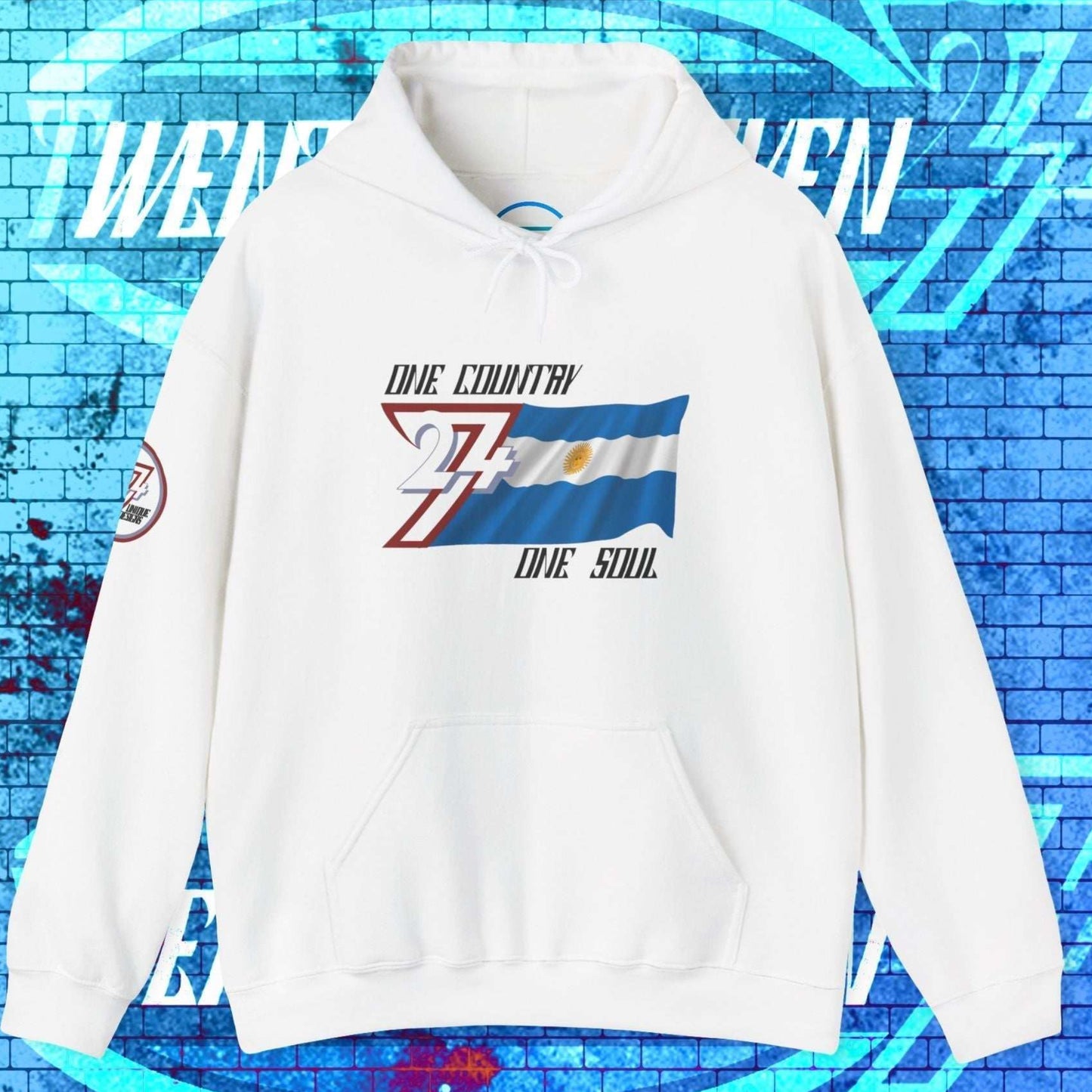 White Argentina "Aura" hoodie with refined hand-drawn lines for never-ending national pride.